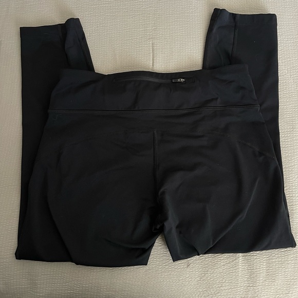 Nike Cropped Leggings - Picture 2 of 2